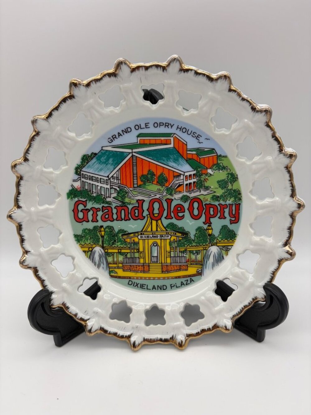 Vintage Grand Ole Opry House Dixieland Plaza Scotty Korean Souvenir Plate 8 Inch